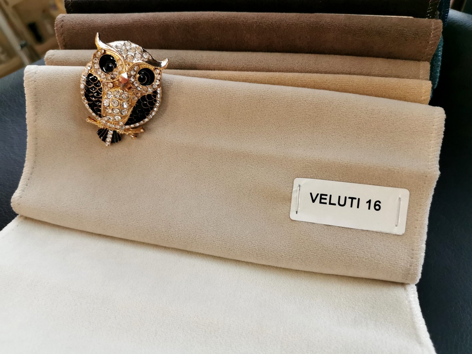 VELUTI 16