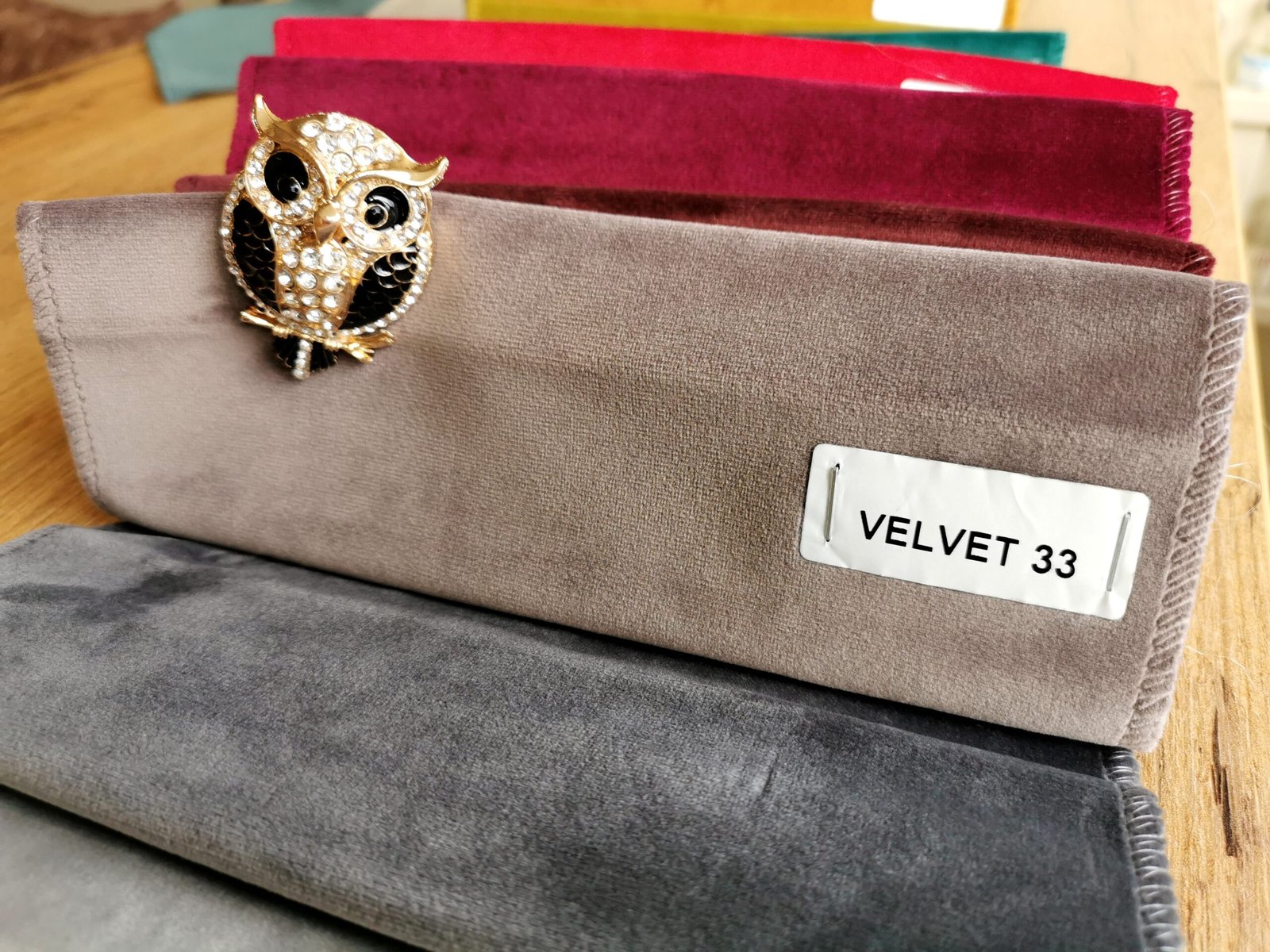 VELVET 33