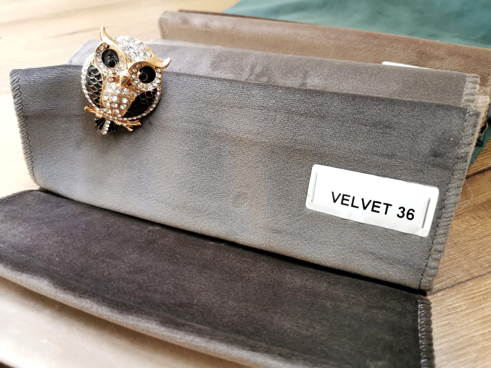 VELVET 36