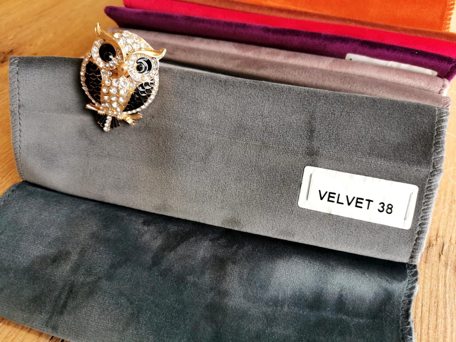 VELVET 38
