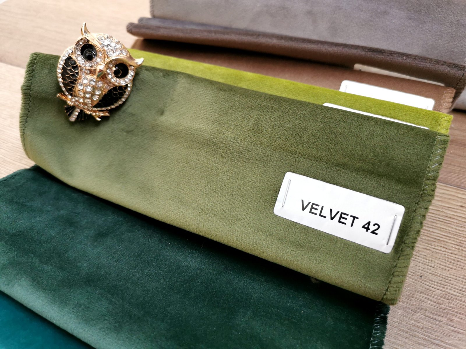 VELVET 42